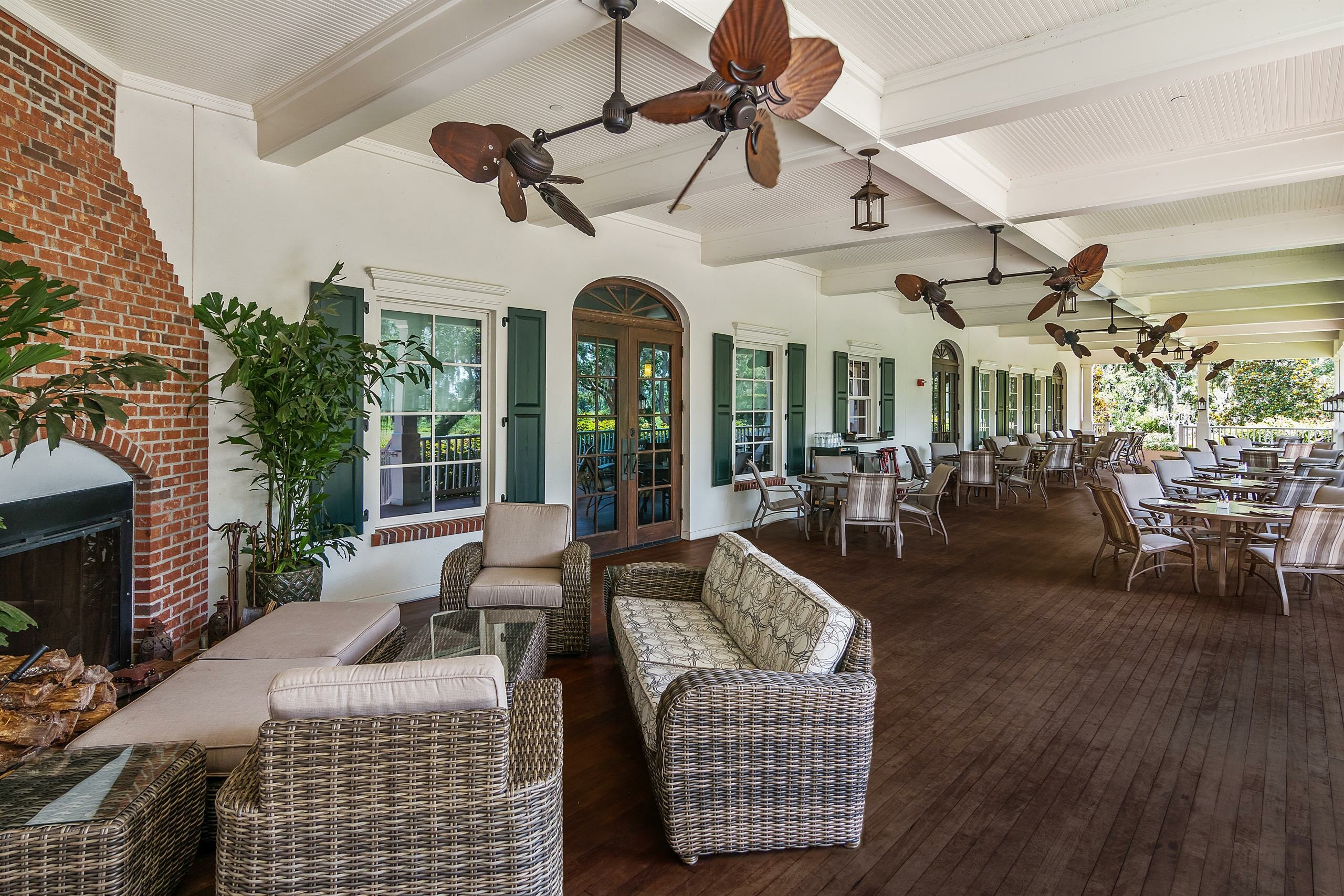 Grand Verandah